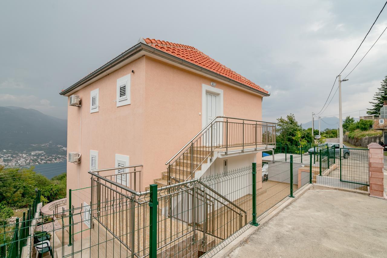 Apartments Mitrovic Luštica Exterior foto