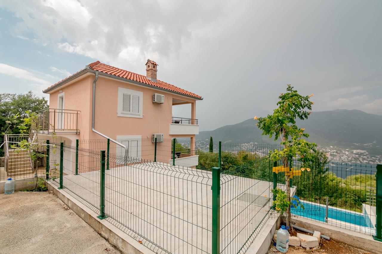 Apartments Mitrovic Luštica Exterior foto