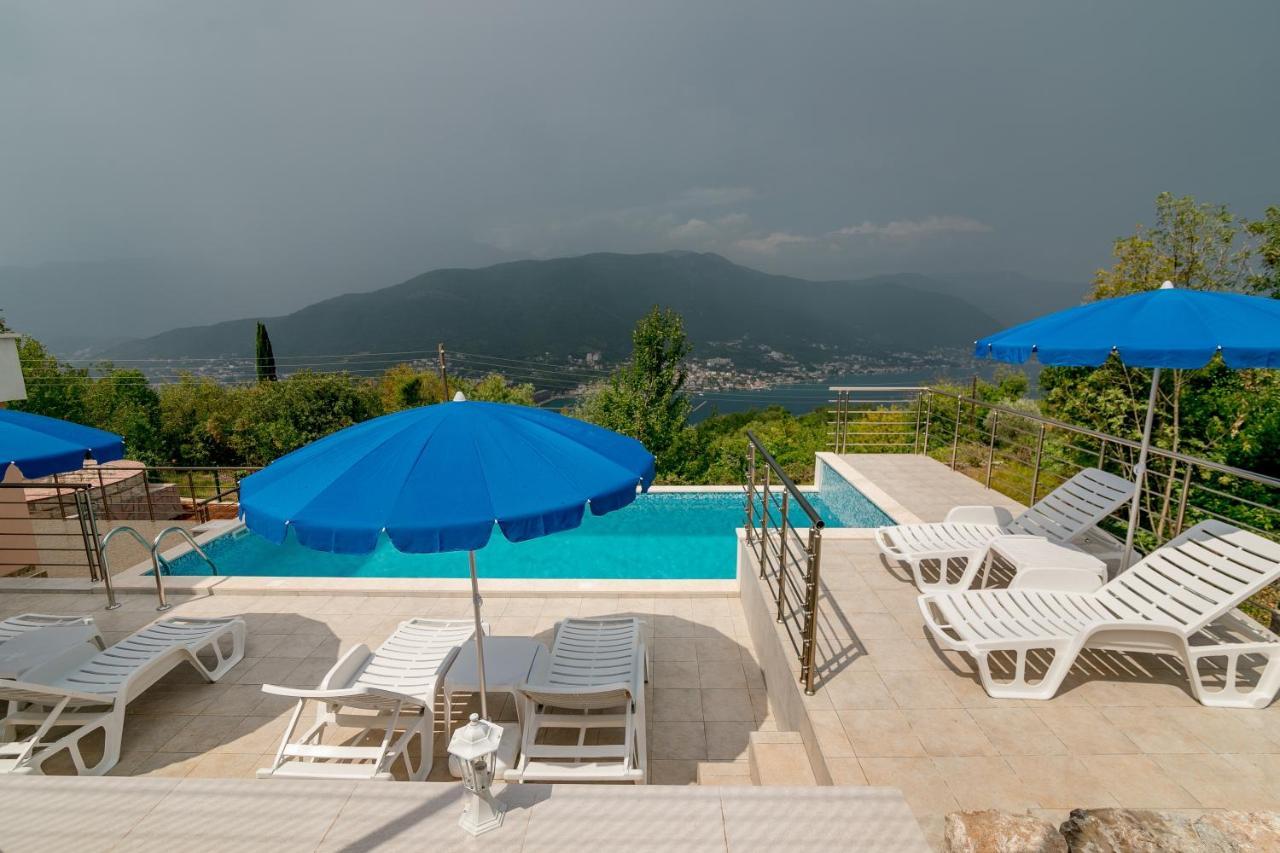 Apartments Mitrovic Luštica Exterior foto