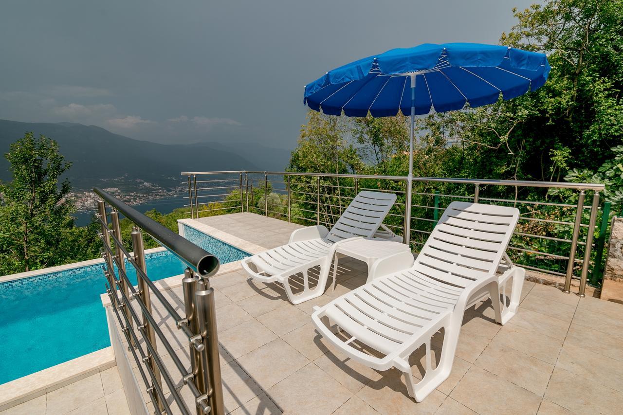 Apartments Mitrovic Luštica Exterior foto